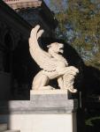 Beast for Palacio de Velazquez